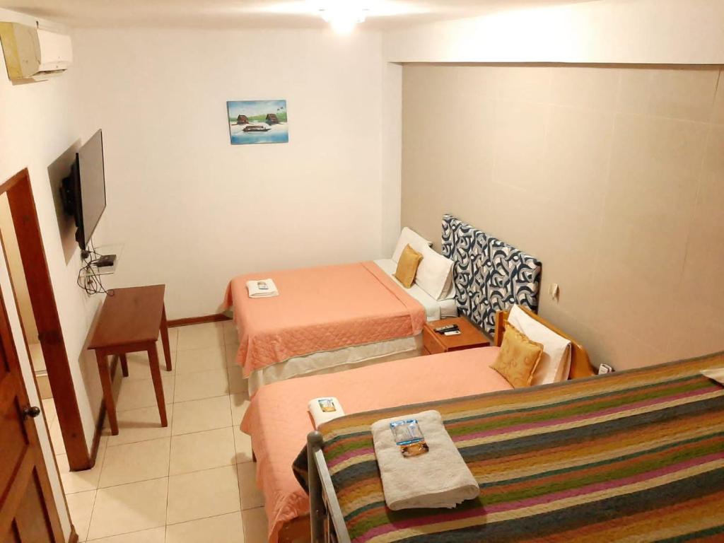 102 RV APARTMENTS IQUITOS-Apartamento primer piso