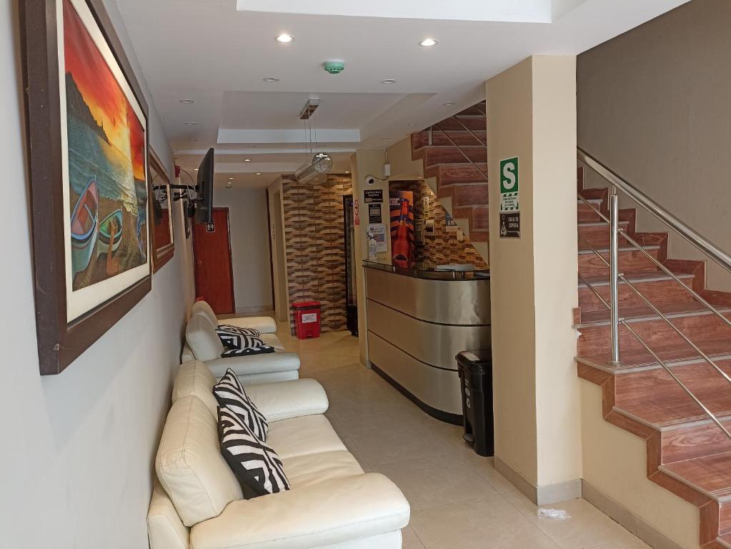 HOTEL ALFONSO UGARTE