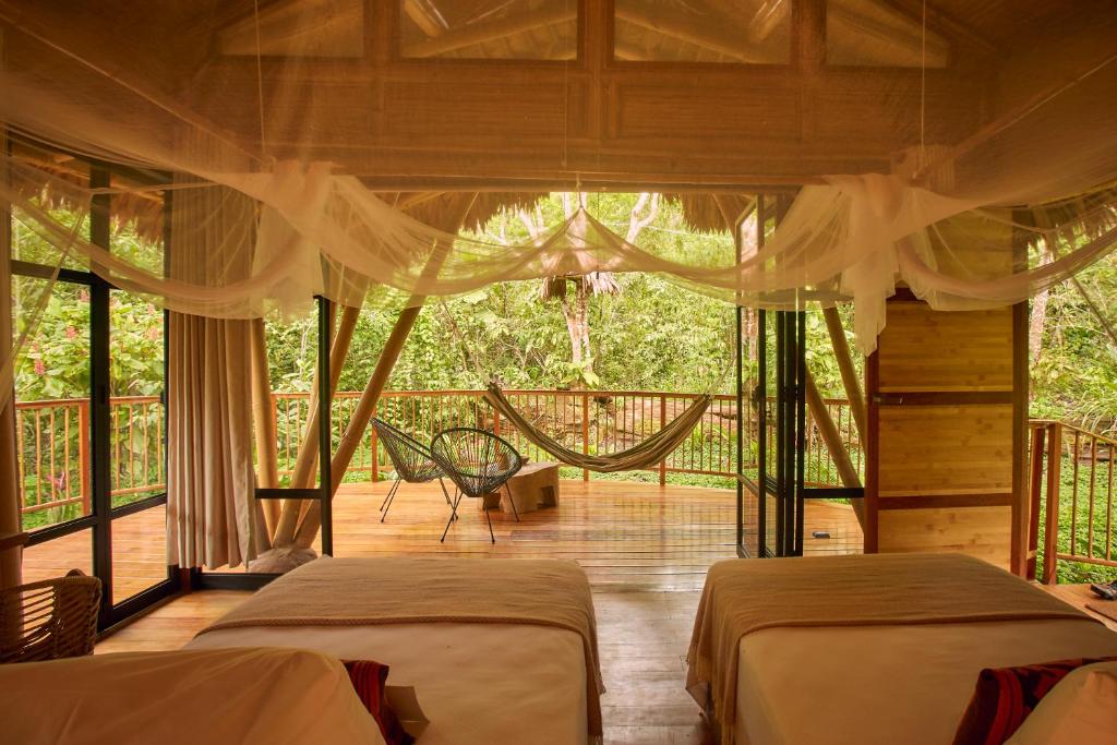 Bosque Guardian Lodge