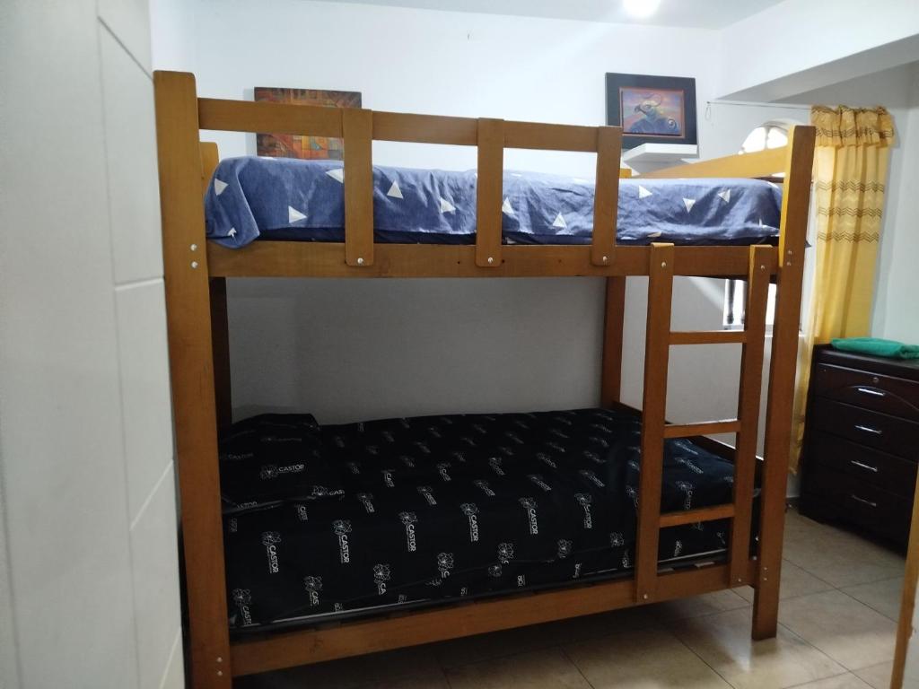 Curvita surf house compartido