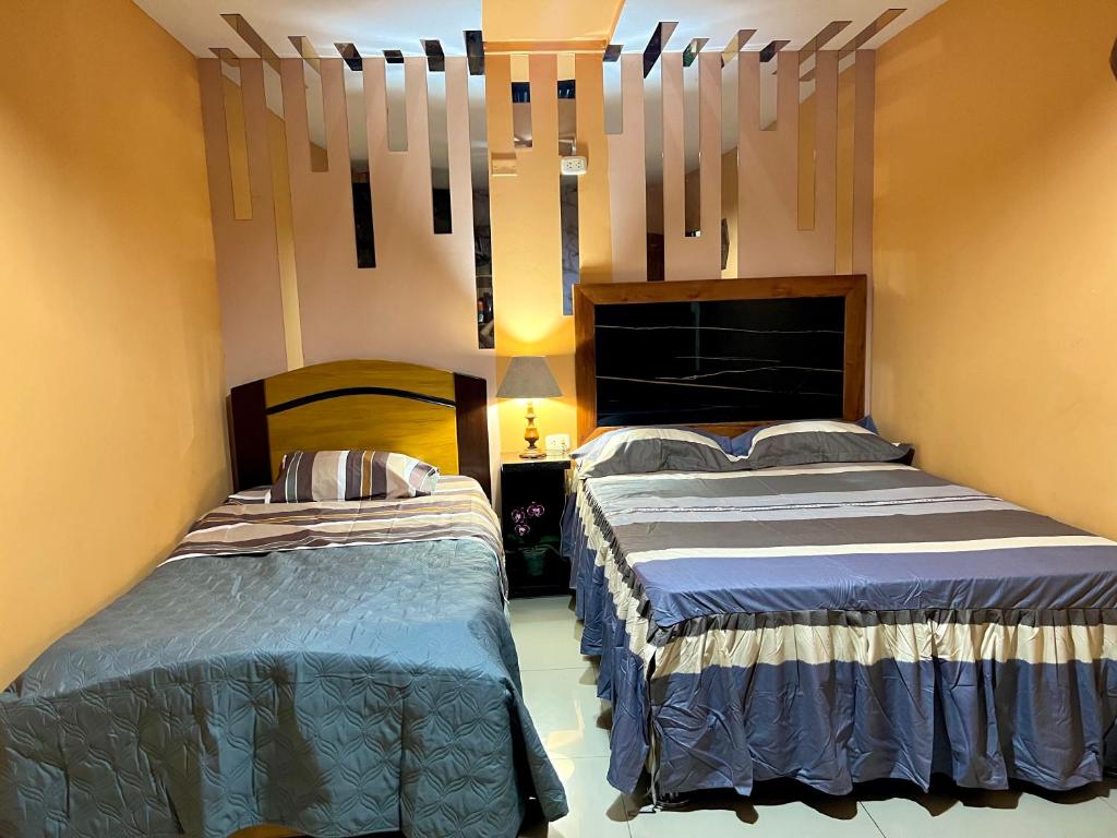 Habitación versátil y acogedora