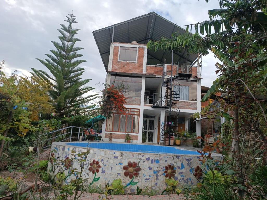 Hospedaje LLIKU WASI