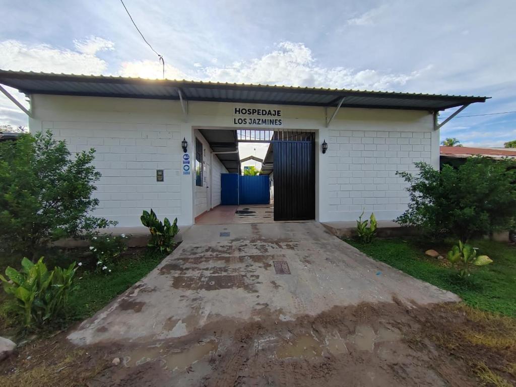 Hospedaje Los Jazmines de Santa Rosa