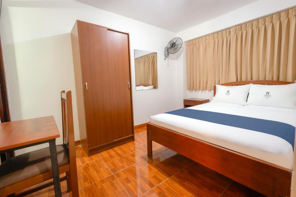 Hotel Italia I