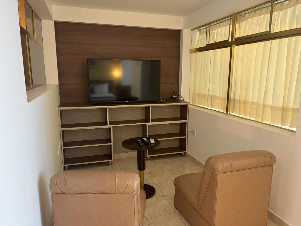 Lucky Star Hotel