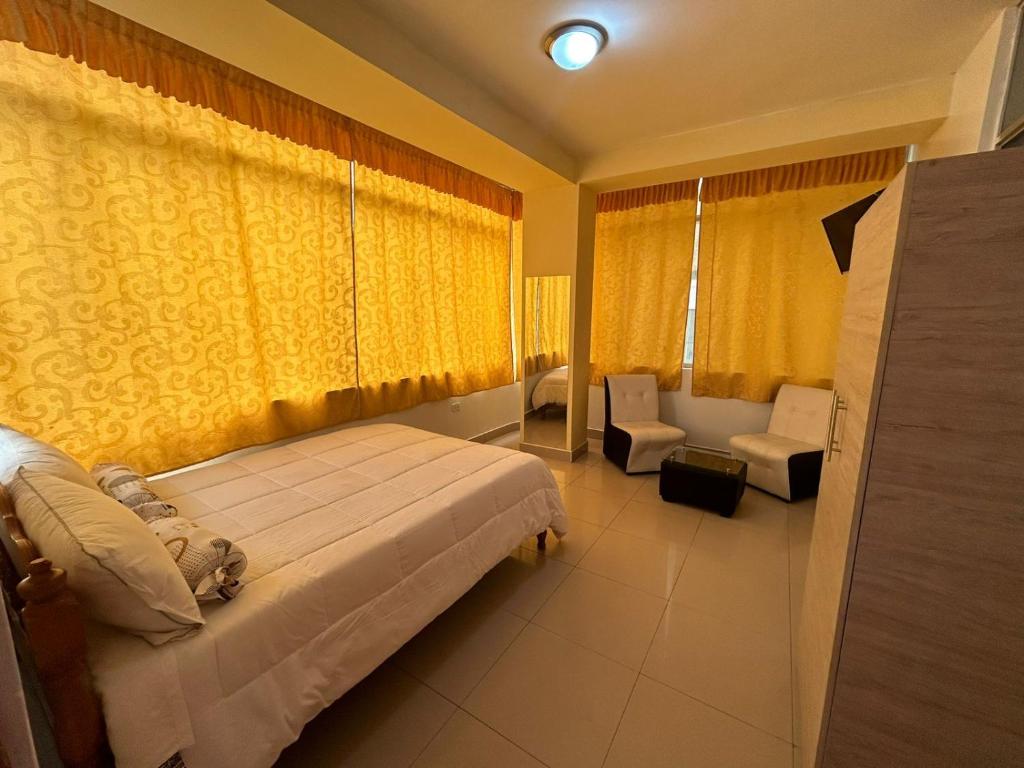 Hotel Paraiso L & M