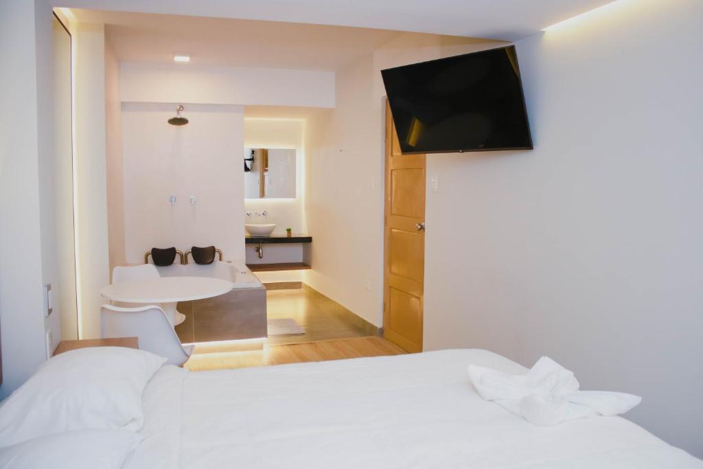 Zentra Hotel